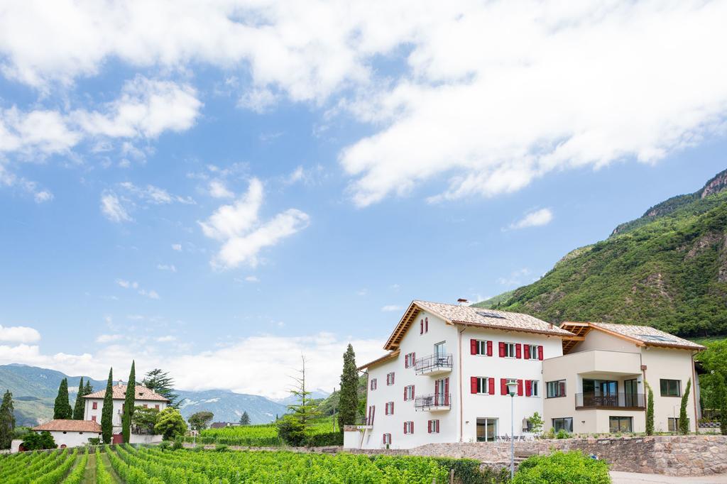 Ferienwohnungen Hochbrunner Terlano Exterior foto