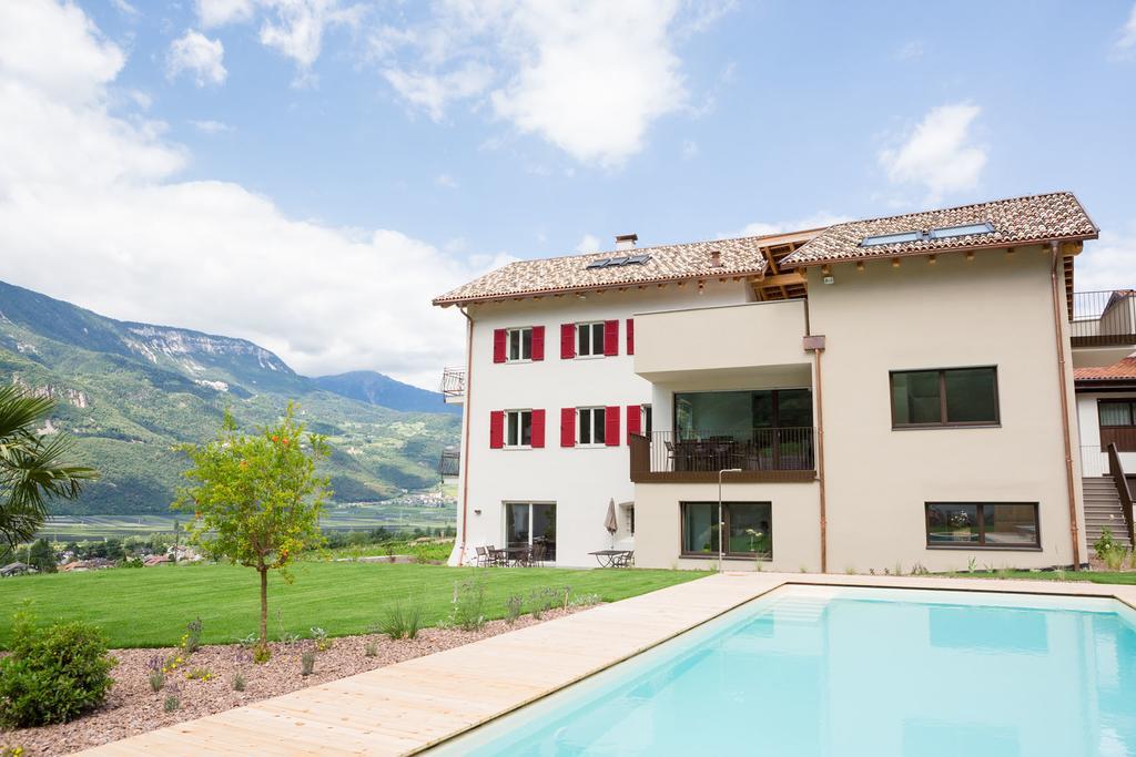 Ferienwohnungen Hochbrunner Terlano Exterior foto